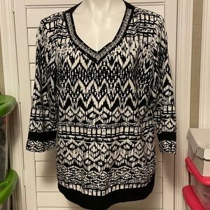 Erika Black and White Geometric Blouse